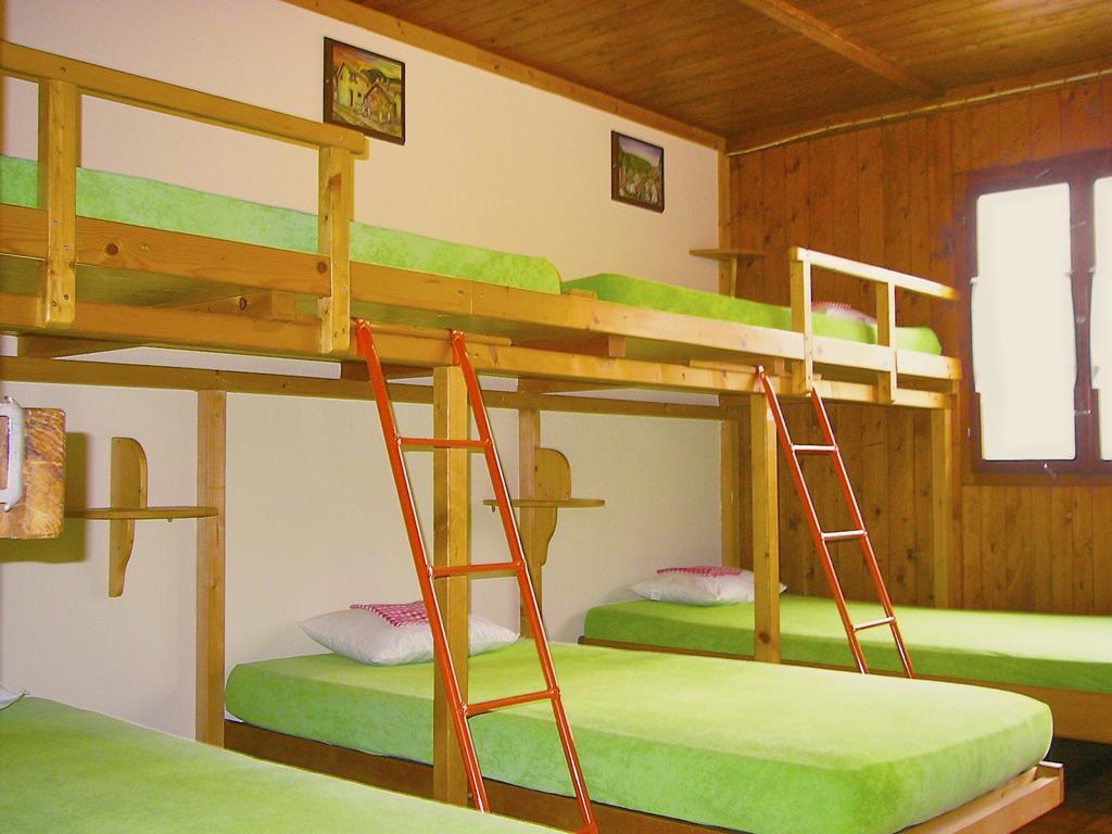 הוסטל Aurigeno Baracca Backpacker חדר תמונה