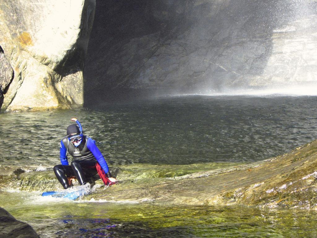 הוסטל Aurigeno Baracca Backpacker מראה חיצוני תמונה